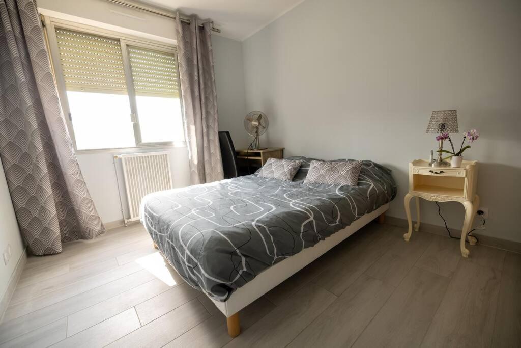 Apartment - Palais Des Expositions