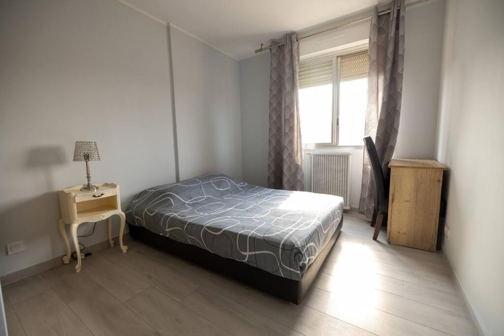 - Palais Des Expositions Apartment *